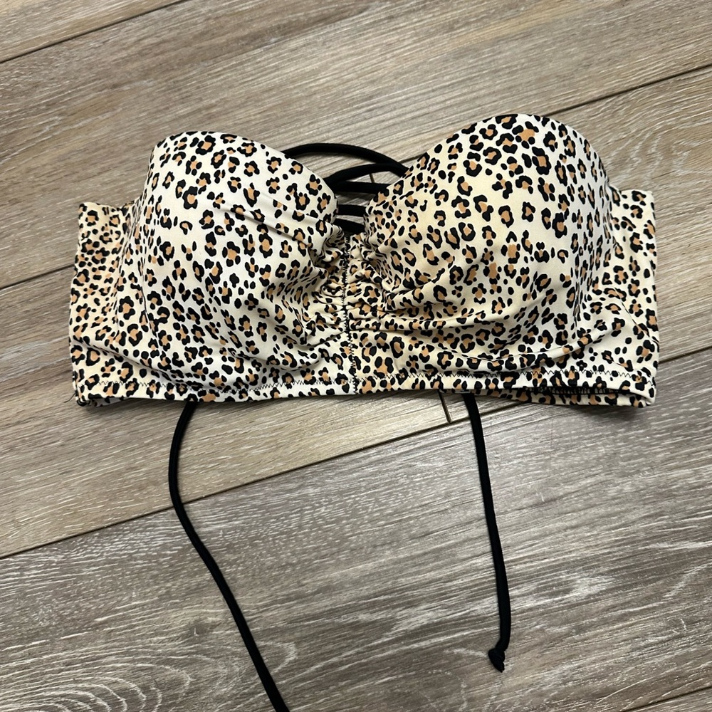 Victorias Secret Leopard Print Swim Top 36B